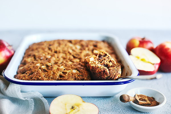 This moist, rich apple cake with raisins is the perfect dessert to welcome the arrival of Fall, featuring sweet juicy apples, raisins, and crunchy walnuts.