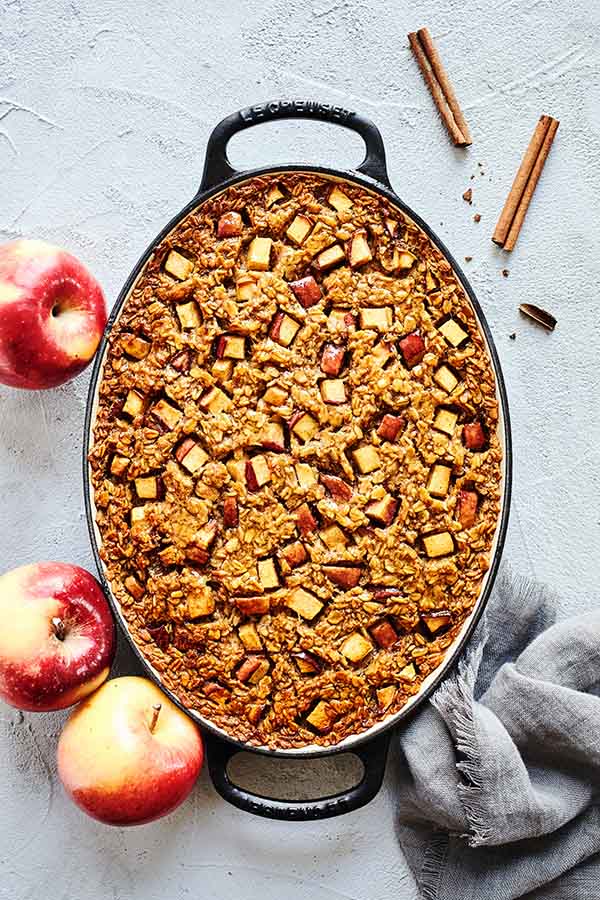Old-fashioned rolled oats, ground cinnamon, and unsweetened applesauce make this Baked Apple Cinnamon Oatmeal a healthy breakfast treat.