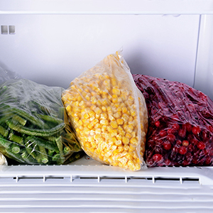 Why Frozen and Canned Fruits and Veggies Are Good, Too