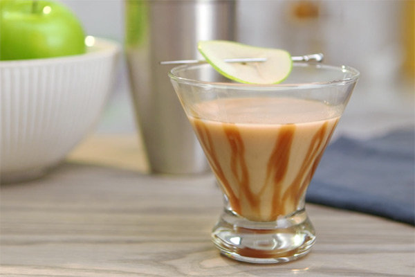 Healthy Thanksgiving Recipes from FIXATE Caramel Apple Cocktail