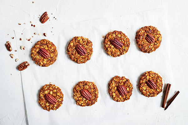 With old-fashioned rolled oats and a spice blend that includes ground clove, ginger, and pumpkin puree, these Pumpkin Cookies are out of this world good.