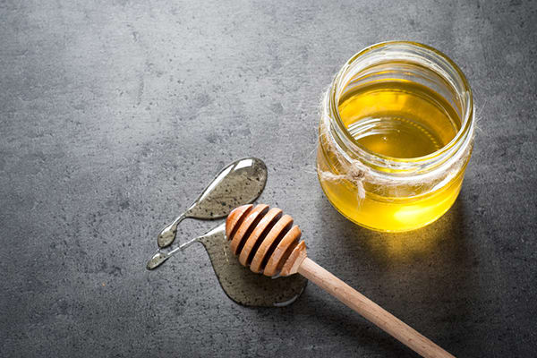 10 Foods That Double as DIY Beauty Products