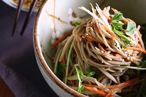 7 Asian Noodles and How to Eat Them