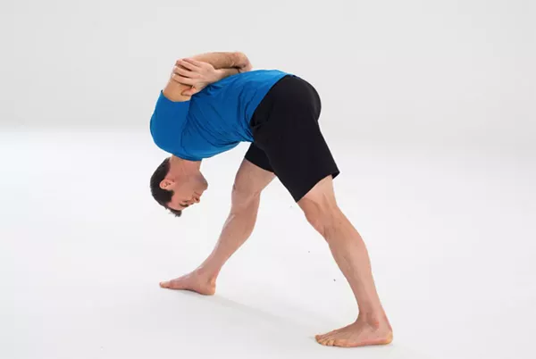 9-Yoga-Stretches-to-Increase-Flexibility-Pyramid