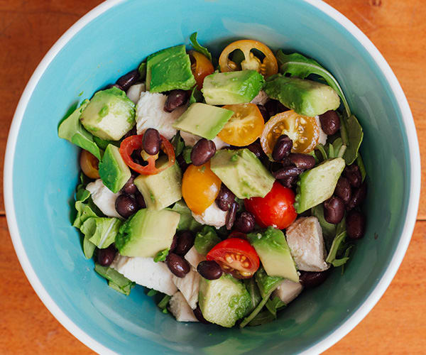 Arugula Salad with Chicken and Black Beans | BeachbodyBlog.com