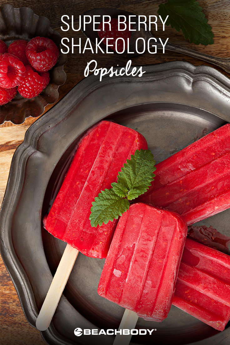 Super Berry Shakeology Popsicles Recipe | BeachbodyBlog.com