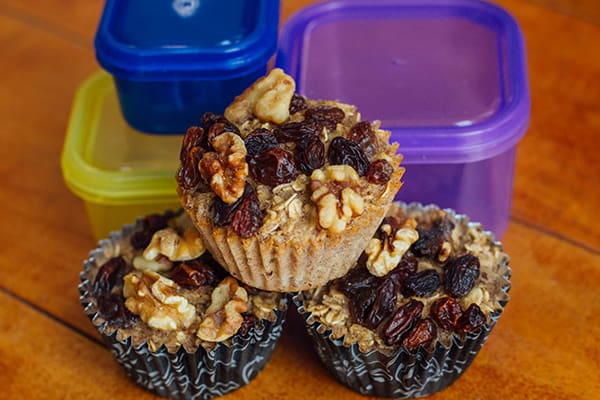 15 Healthy Breakfasts - Baked Oatmeal Cups with Raisins and Walnuts
