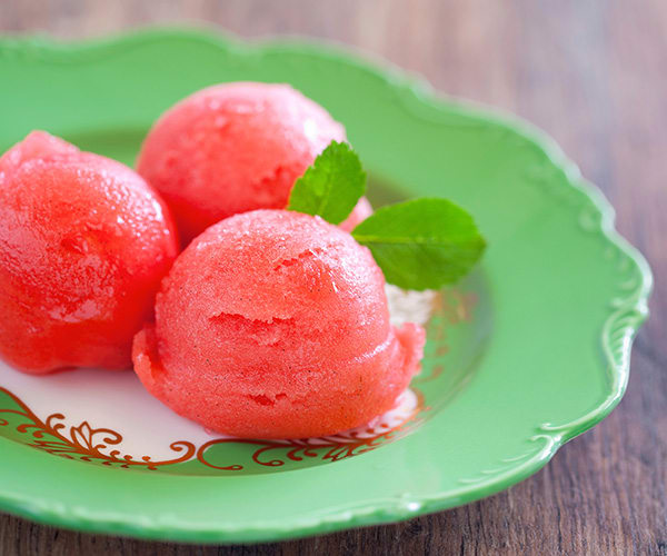 Berry Sorbet | BeachbodyBlog.com