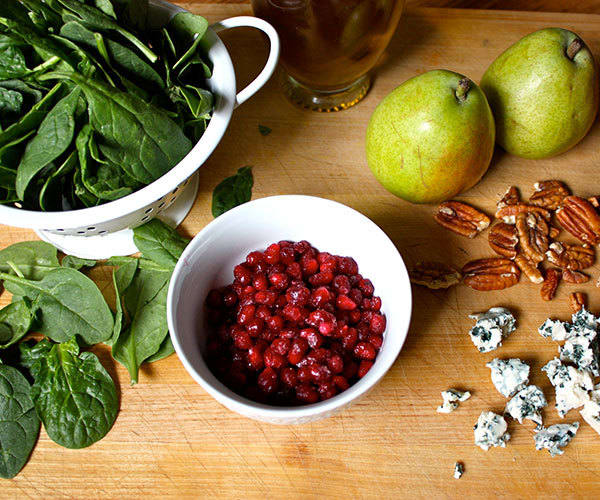 Blue Cheese, Pear, and Spinach Salad in a Mason Jar