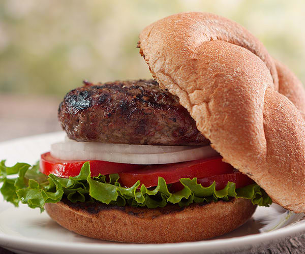 Burgers with Roasted Garlic and Rosemary | BeachbodyBlog.com