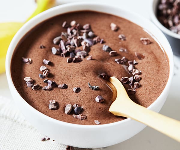 Cafe Latte Shakeology Chocolate Chip Ice Cream | BeachbodyBlog.com