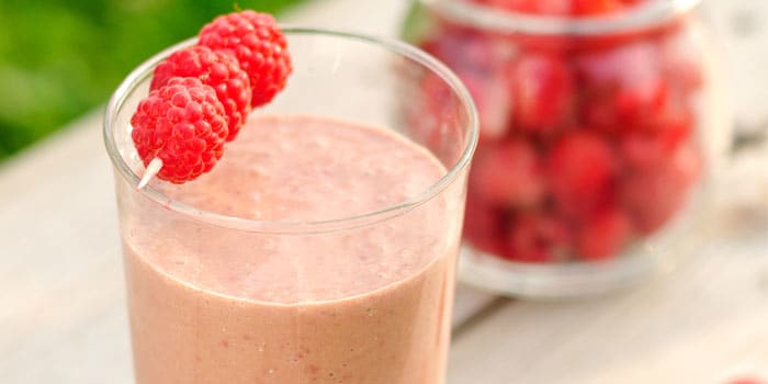 Chocolate Raspberry Cheesecake Shakeology | BeachbodyBlogcom