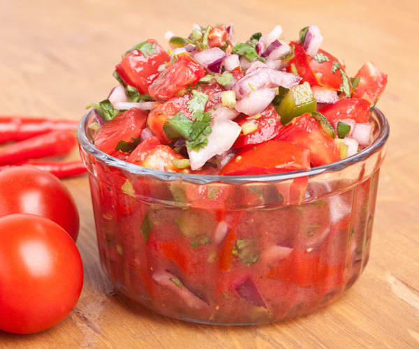 Chunky fresh tomato salsa recipe