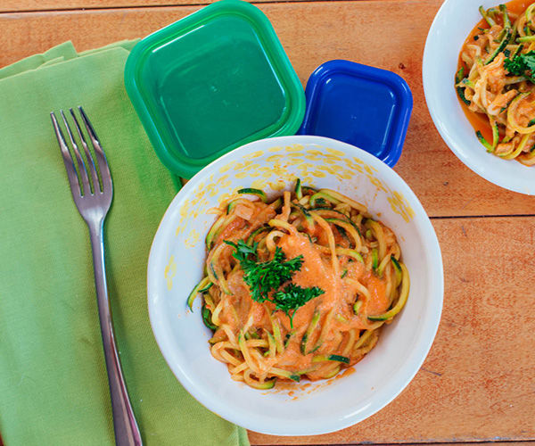 Creamy Roasted Red Pepper Zucchini Noodles | BeachbodyBlog.com