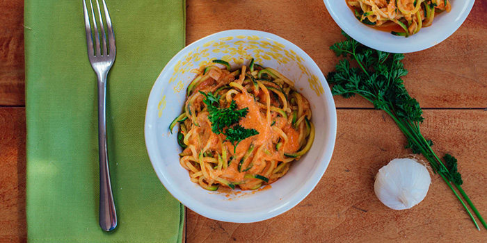 Roasted Red Pepper Zucchini Noodles Recipe | BODi