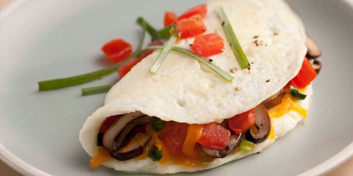 Low-Calorie Egg White Omelette