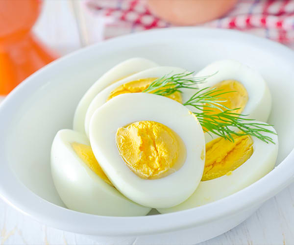 Healthy Snacks for Work Under 200 Calories - Hard-boiled Eggs