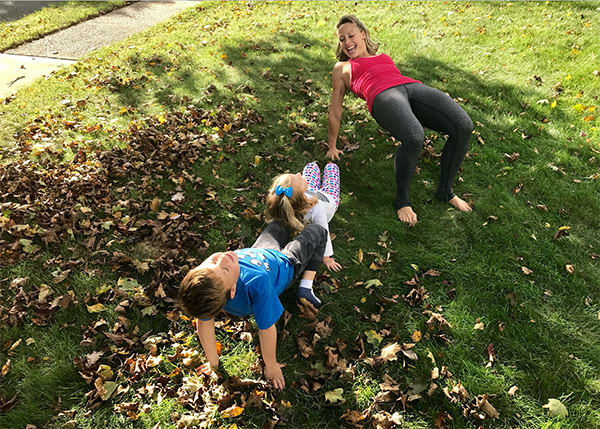 How-To-Share-Yoga-With-Your-Kids-TableTop