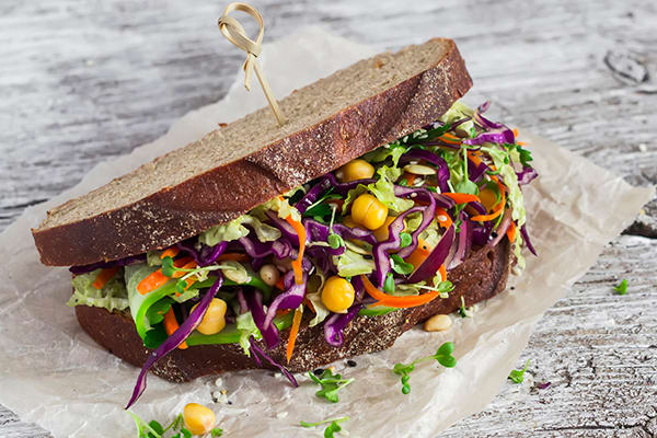 How to Build a Healthy Sandwich Like a Boss