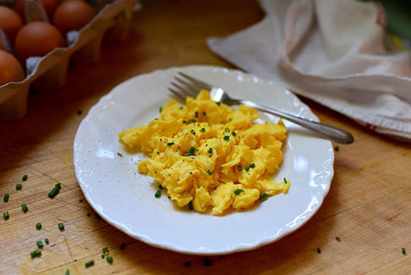 How to Cook: Scrambled Eggs | BeachbodyBlog.com 