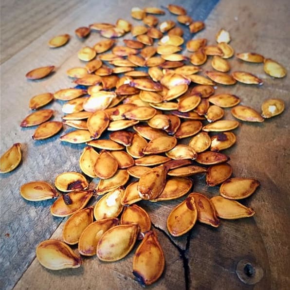 Meal prep snacks toasted pumpkin seeds