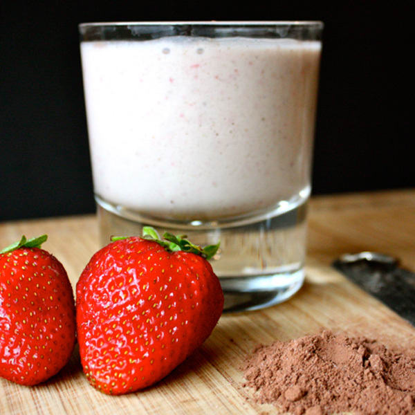 Neapolitan Shakeology with Fresh Strawberries