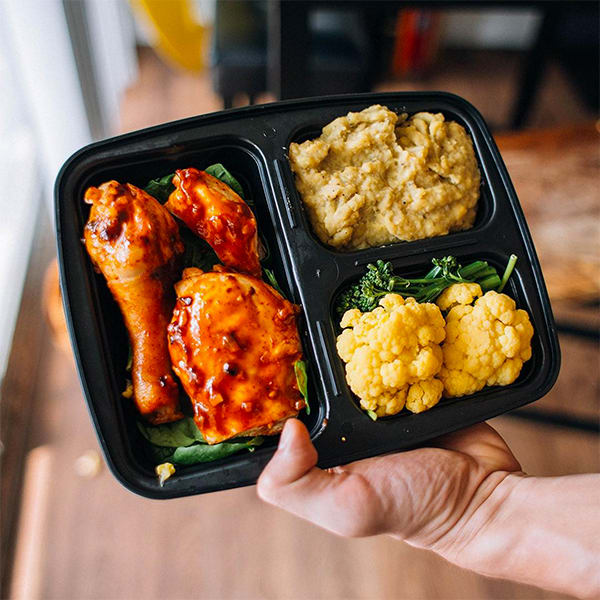 Sriracha Honey Chicken Meal Prep | BeachbodyBlog.com