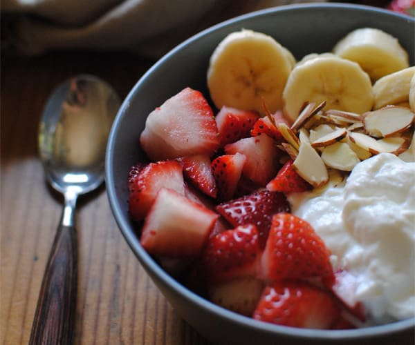 Vanilla Yogurt Bowl | BeachbodyBlog.com