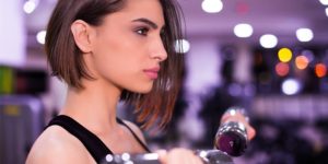 What-Happens-to-Your-Face-When-You-Wear-Makeup-During-a-Workout