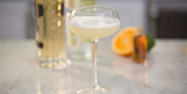 Elderflower Meringue Cocktail