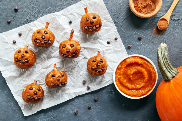 jack-o-lantern protein balls