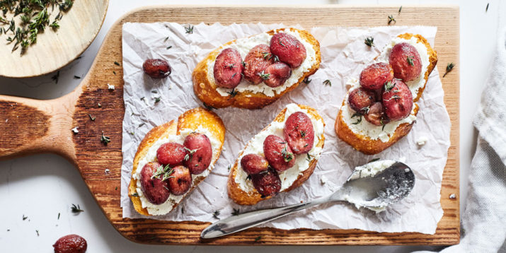 Roasted Grape and Goat Cheese Crostini Recipe | BODi