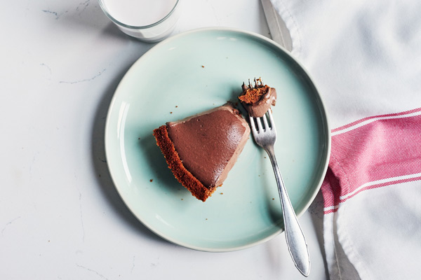 Our no-bake Peanut Butter Chocolate Pie features creamy Chocolate Shakeology, all-natural peanut butter, and a delicious Whole Wheat Graham Pie Crust.