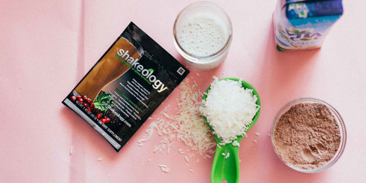 8 Reasons to Start Drinking Shakeology