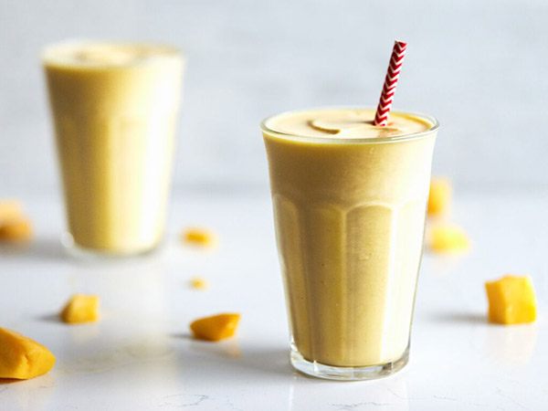 Pineapple Mango Smoothie Recipe | BODi