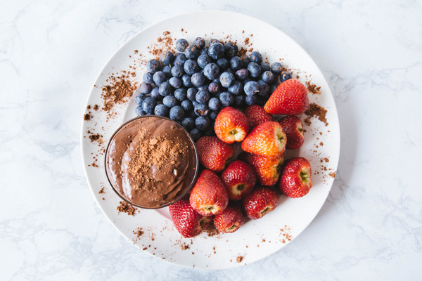 dark chocolate peanut butter fruit dip