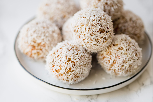 Carrot Cake Energy Balls