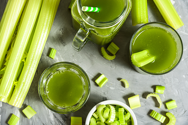 Celery juice in glasses