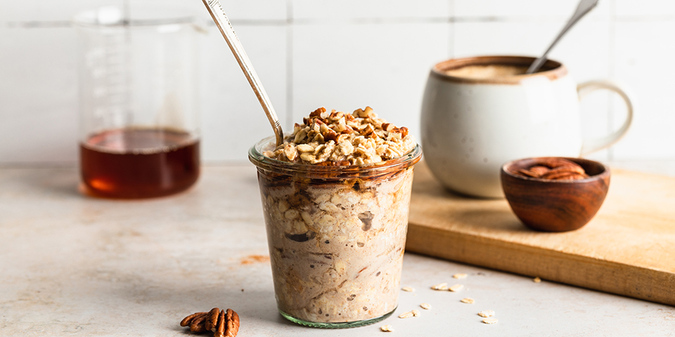 Maple Brown Sugar Overnight Oats - Evolving Table