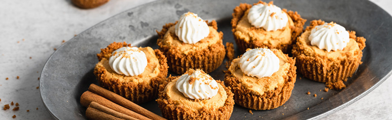 Mini cheesecakes on a plate