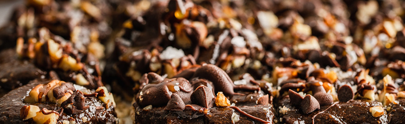 Salted Caramel Maple Walnut Bars