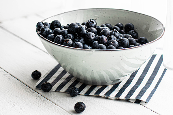 Bowl of blueberries