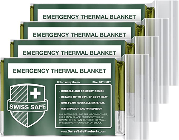mylar blankets for day hike emergency kit
