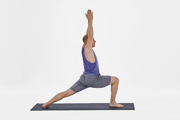 yoga lunge pose | 108 sun salutations