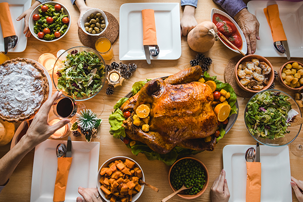 thanksgiving buffet table