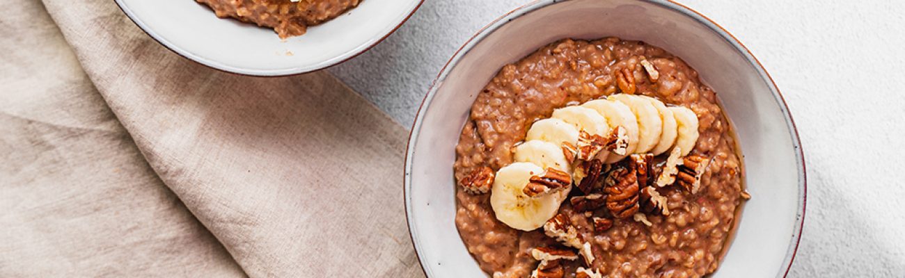 Chocolate Pecan Cookie Overnight Oats in bowls