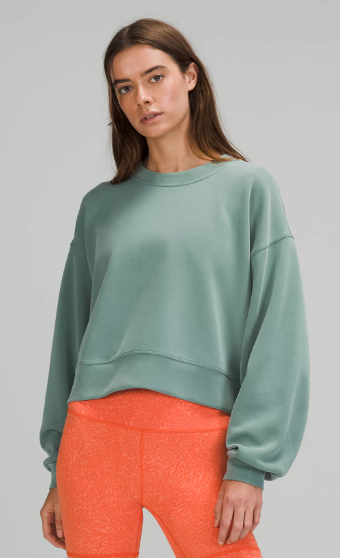 lulu crewneck | activewear for work