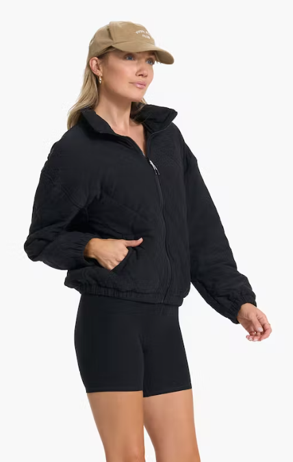 Halo Insulated Jacket | Winter Workout Jackets