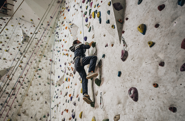 What You Should Wear Indoor Rock Climbing