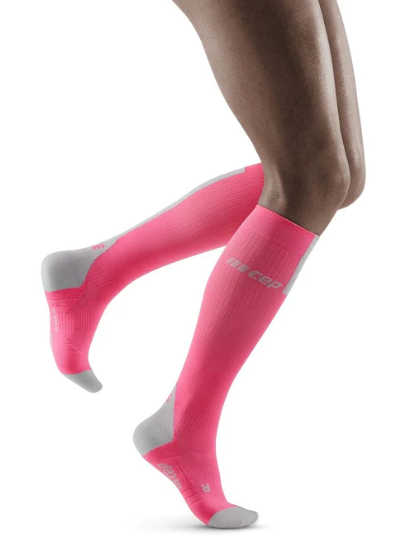 The 10 Best Running Socks to Treat Your Feet | BODi